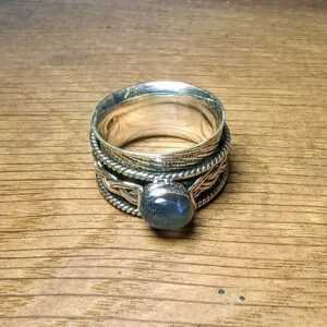 Zilveren Spinner Ring met Labradoriet De Dansende Sterren (3)